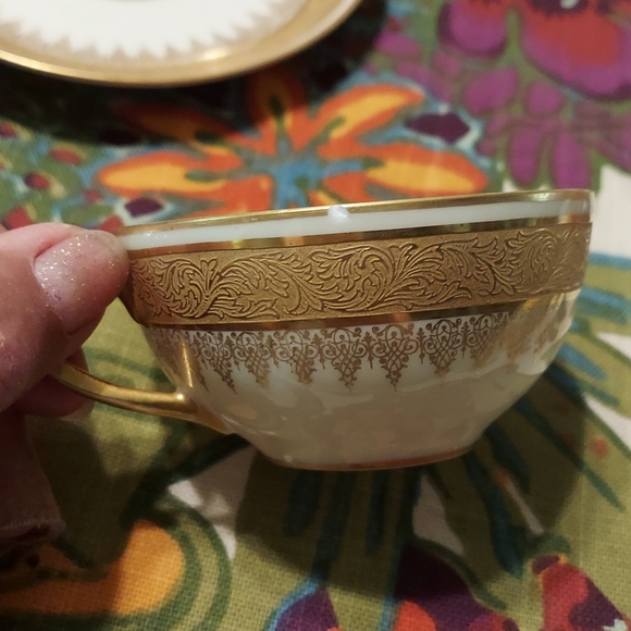 Limoges gold trim tea cup & saucer - Picture 6 of 10